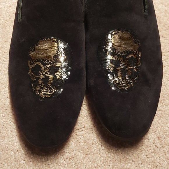 black velvet slip on dress shoes with sequin skull - Picture 4 of 5